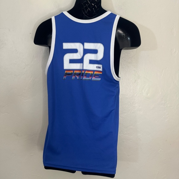 Code 22 Madrid Pride Tank Top Medium Gently worn 100% polyester 18" armpits - Picture 2 of 3